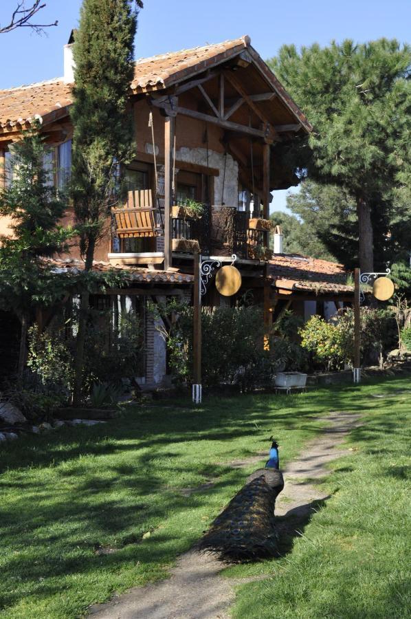 Hospedium Hacienda Las Cavas Olmedo Luaran gambar