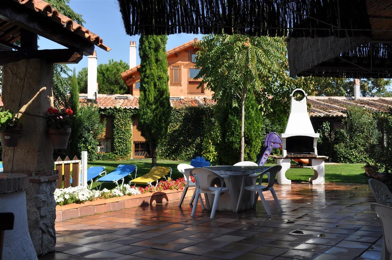 Hospedium Hacienda Las Cavas Olmedo Luaran gambar
